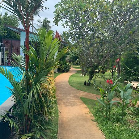 Nitchanan Villa Hinkong Buitenkant foto